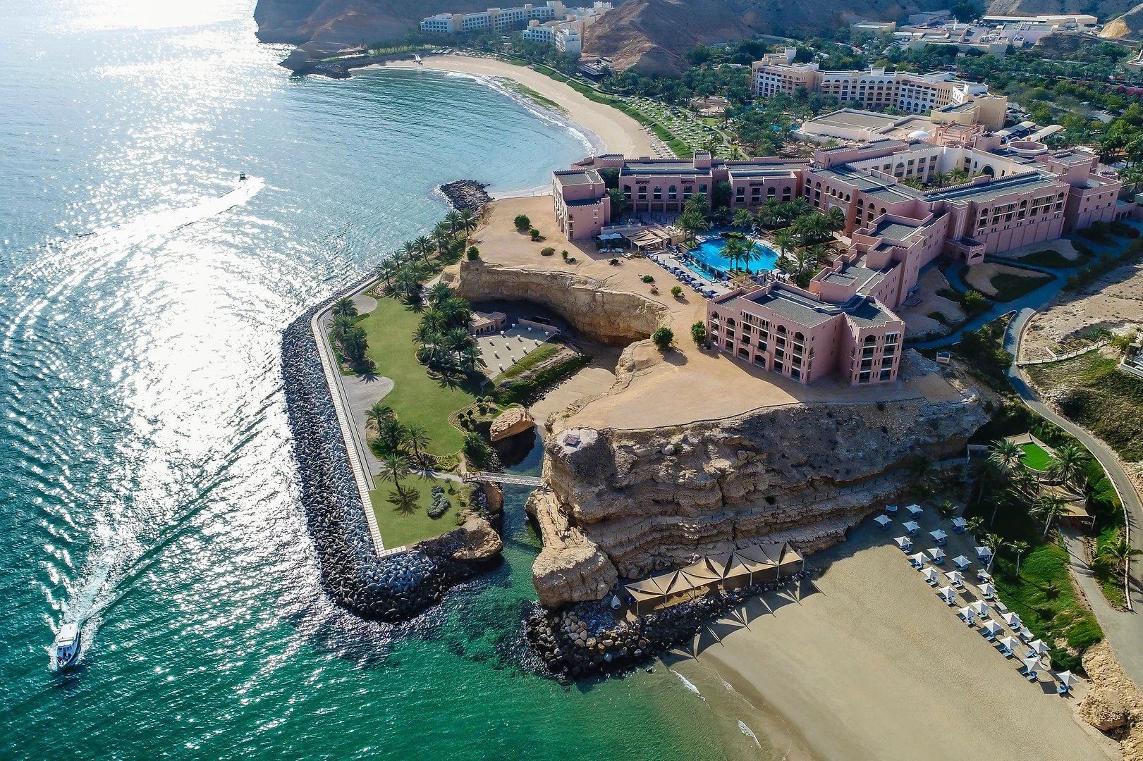 Al Husn Hotel Muscat - Managed by Hilton
